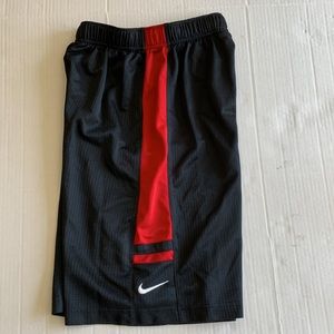 Boy M 10 12 Athletic Shorts Nike